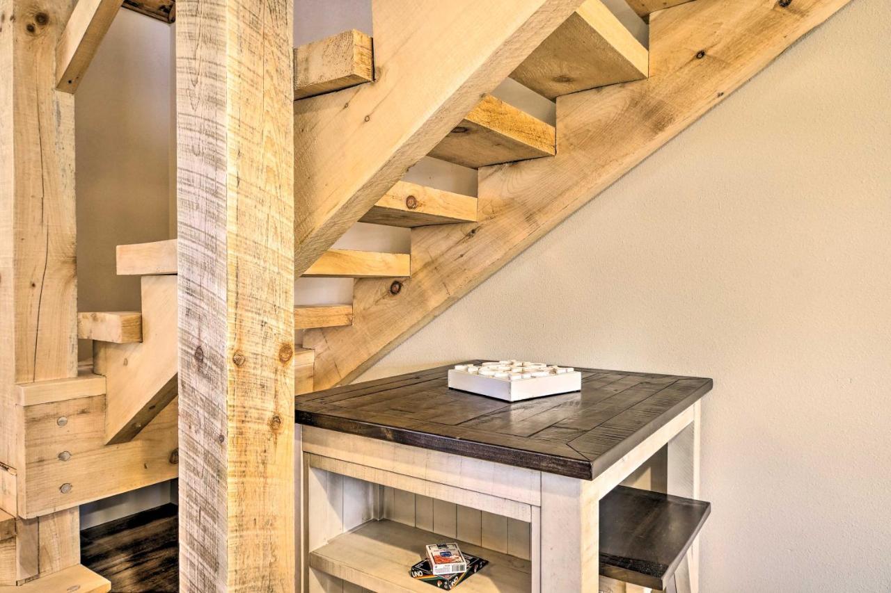 The Cozy Cottage With Lake Taneycomo Access! 브랜슨 외부 사진